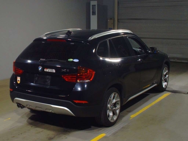 Import and buy BMW X1 2015 from Japan to Nairobi, Kenya
