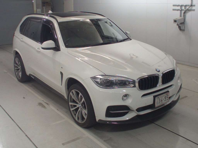 Import and buy BMW X5 SERIES 2016 from Japan to Nairobi, Kenya