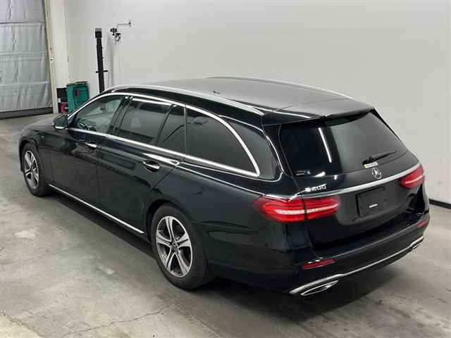 Import and buy MERCEDES BENZ E CLASS WAGON 2020 from Japan to Nairobi, Kenya