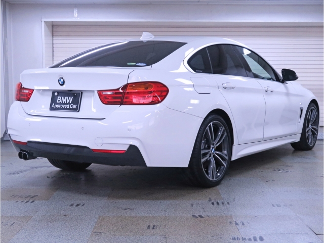 Import and buy BMW 4 SERIES 2017 from Japan to Nairobi, Kenya