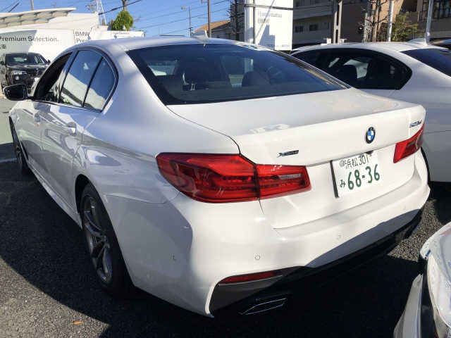 Import and buy BMW 5 SERIES 2019 from Japan to Nairobi, Kenya