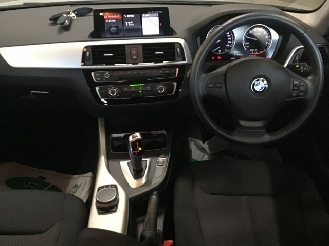 Import and buy BMW 1 SERIES 2019 from Japan to Nairobi, Kenya
