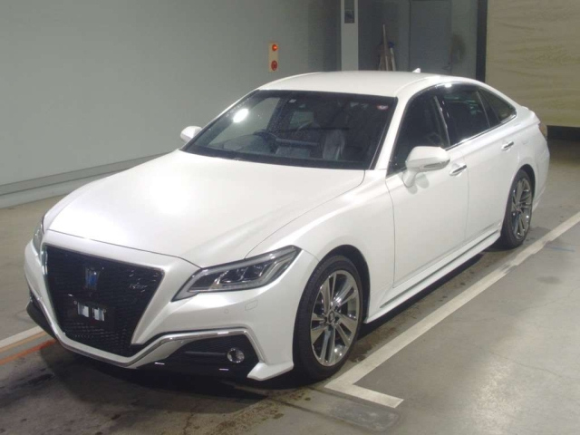 Import and buy TOYOTA CROWN 2021 from Japan to Nairobi, Kenya
