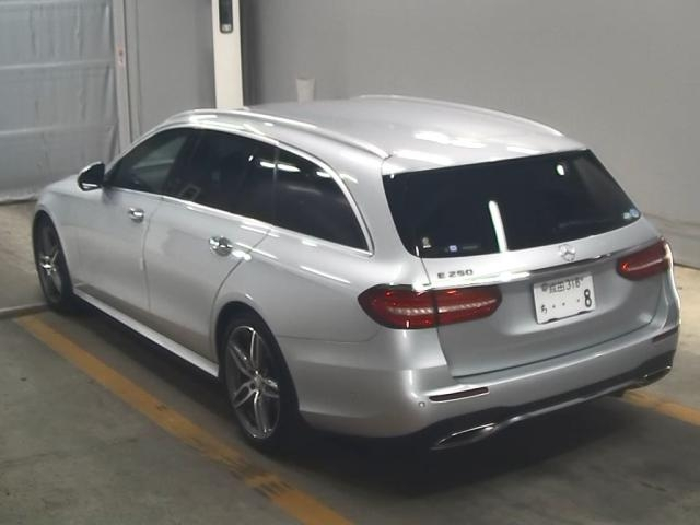 Import and buy MERCEDES BENZ E CLASS WAGON 2018 from Japan to Nairobi, Kenya