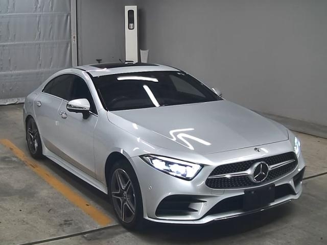 Import and buy MERCEDES BENZ CLS 2018 from Japan to Nairobi, Kenya