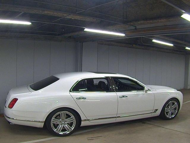 Import and buy BENTLEY OTHER 2015 from Japan to Nairobi, Kenya