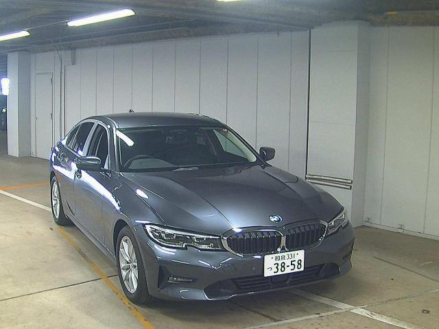 Import and buy BMW 3 SERIES 2021 from Japan to Nairobi, Kenya