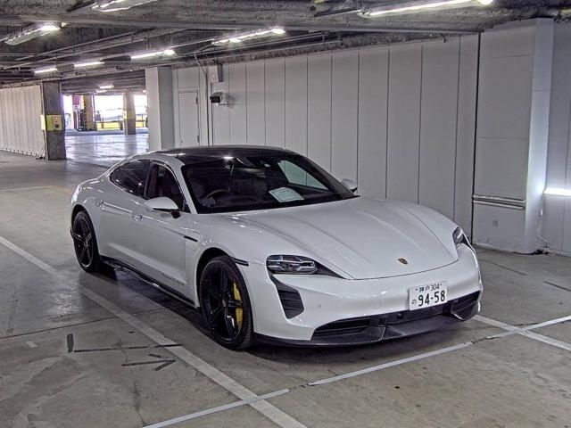 Import and buy PORSCHE TAYCAN 2022 from Japan to Nairobi, Kenya
