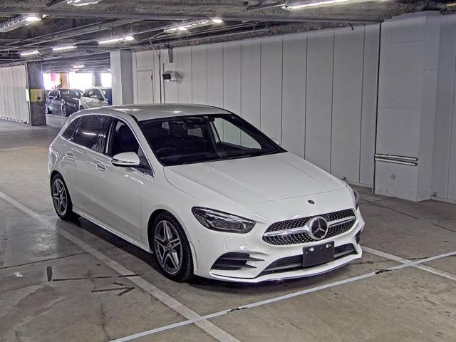 Import and buy MERCEDES BENZ B CLASS 2020 from Japan to Nairobi, Kenya