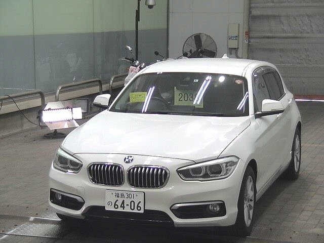 Import and buy BMW 1 SERIES 2016 from Japan to Nairobi, Kenya