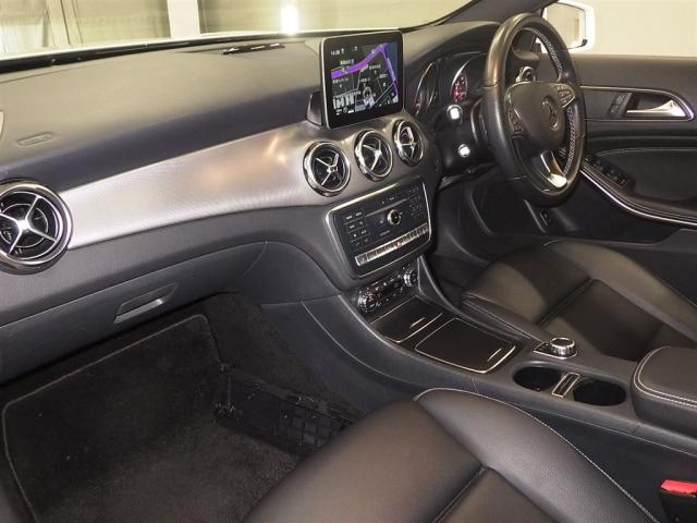 Import and buy MERCEDES BENZ GLA CLASS 2020 from Japan to Nairobi, Kenya