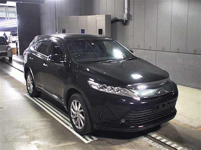 Import and buy TOYOTA HARRIER 2018 from Japan to Nairobi, Kenya