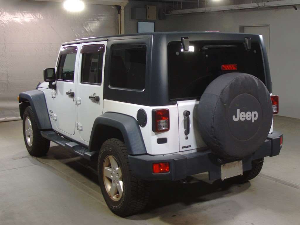 Import and buy JEEP WRANGLER UNLIMITED 2015 from Japan to Nairobi, Kenya