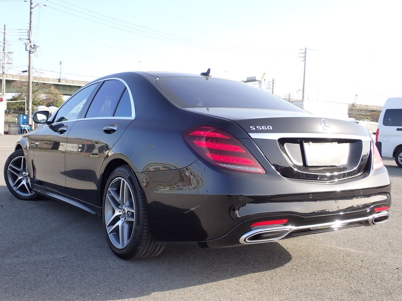 Import and buy MERCEDES BENZ S CLASS 2018 from Japan to Nairobi, Kenya