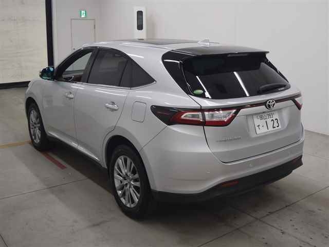 Import and buy TOYOTA HARRIER 2017 from Japan to Nairobi, Kenya