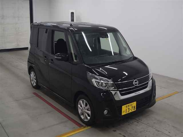 Import and buy NISSAN DAYZ ROOX 2017 from Japan to Nairobi, Kenya