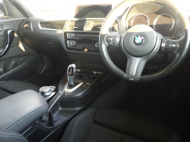 Import and buy BMW 1 SERIES 2019 from Japan to Nairobi, Kenya