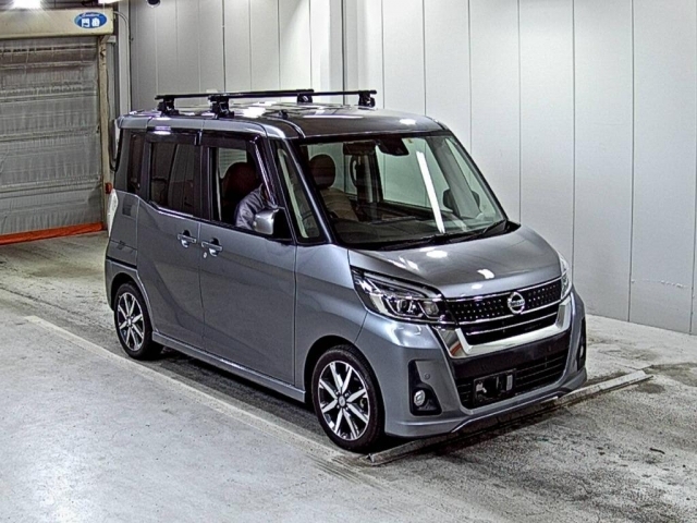 Import and buy NISSAN DAYZ ROOX 2020 from Japan to Nairobi, Kenya