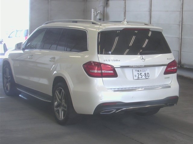 Import and buy MERCEDES BENZ GL CLASS 2016 from Japan to Nairobi, Kenya