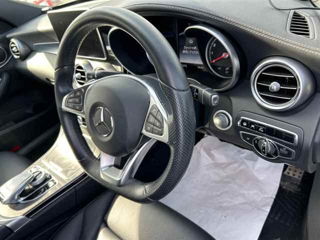 Import and buy MERCEDES BENZ C CLASS 2016 from Japan to Nairobi, Kenya