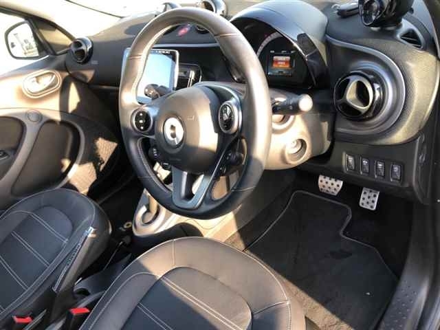 Import and buy SMART FORFOUR 2018 from Japan to Nairobi, Kenya