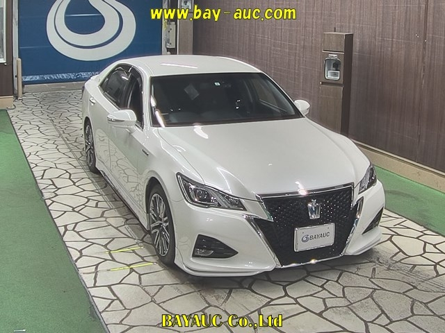 Import and buy TOYOTA CROWN 2015 from Japan to Nairobi, Kenya