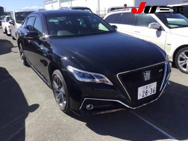 Import and buy TOYOTA CROWN 2018 from Japan to Nairobi, Kenya