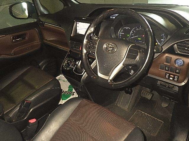 Import and buy TOYOTA ESQUIRE 2015 from Japan to Nairobi, Kenya
