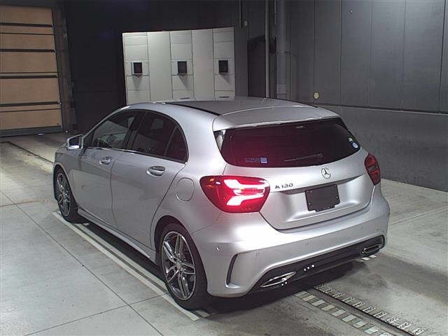 Import and buy MERCEDES BENZ A CLASS 2016 from Japan to Nairobi, Kenya