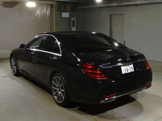 Import and buy MERCEDES BENZ S CLASS 2019 from Japan to Nairobi, Kenya