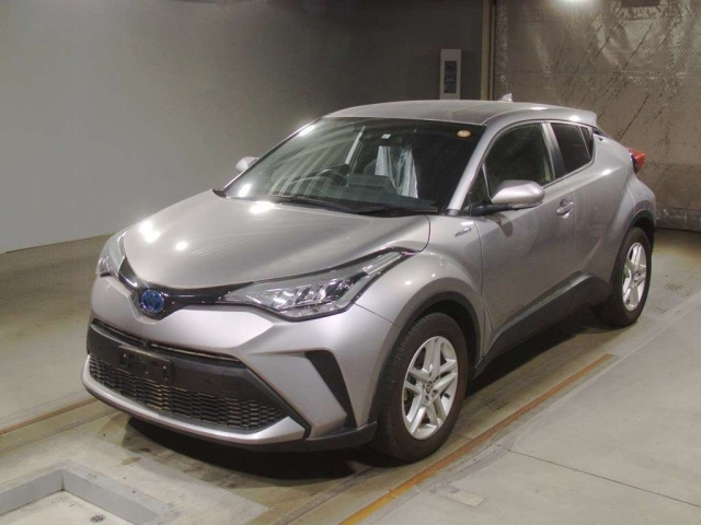 Import and buy TOYOTA C-HR 2019 from Japan to Nairobi, Kenya