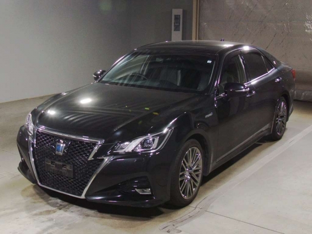 Import and buy TOYOTA CROWN 2016 from Japan to Nairobi, Kenya