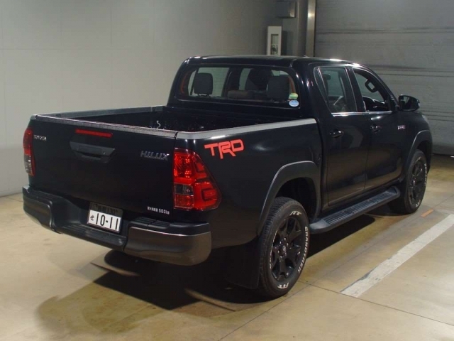 Import and buy TOYOTA HILUX 2020 from Japan to Nairobi, Kenya