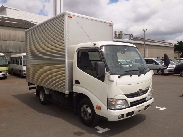 Import and buy TOYOTA TOYOACE 2016 from Japan to Nairobi, Kenya