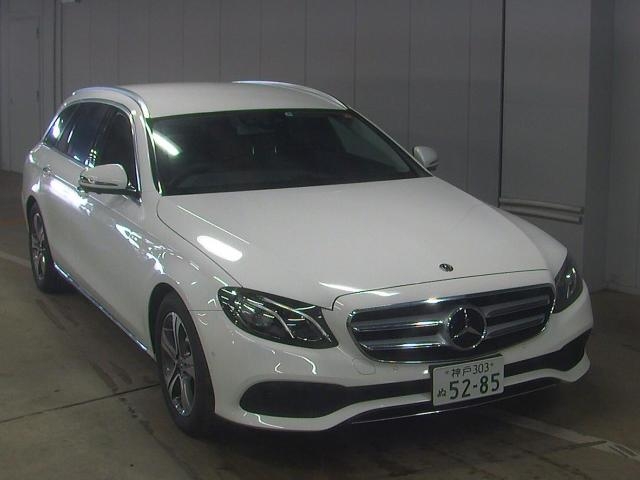 Import and buy MERCEDES BENZ E CLASS WAGON 2017 from Japan to Nairobi, Kenya