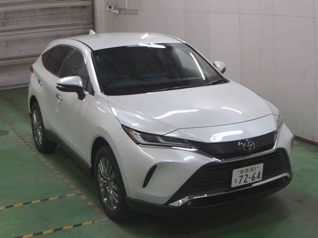 Import and buy TOYOTA HARRIER 2024 from Japan to Nairobi, Kenya