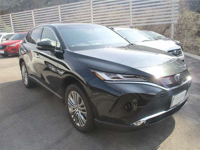 Import and buy TOYOTA HARRIER 2021 from Japan to Nairobi, Kenya