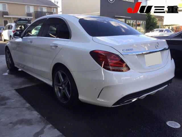 Import and buy MERCEDES BENZ C CLASS 2017 from Japan to Nairobi, Kenya